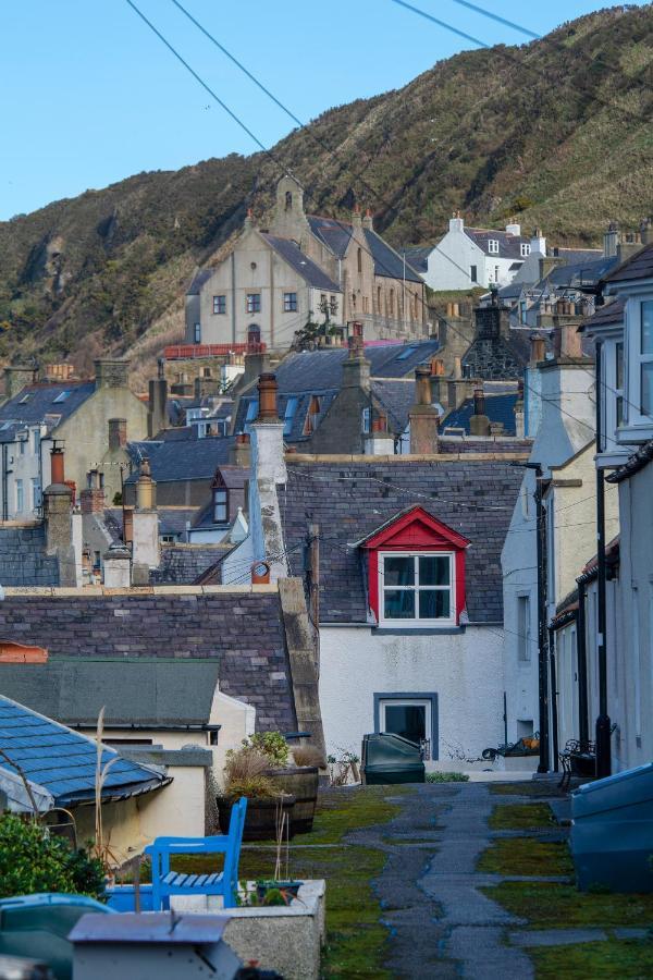 Finest Retreats - Ellie-Jo Cottage Gardenstown Bagian luar foto